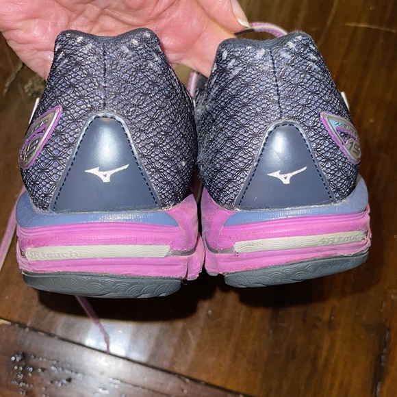 Mizuno Wave Rider 19 - Picture 6 of 8